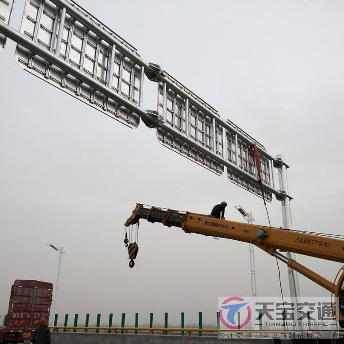 襄阳高速公路标志杆厂家 指引着人们安全行驶